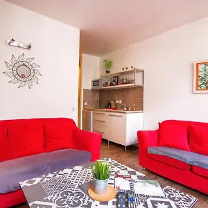 Royale Vieux 24h24h Access Apartment